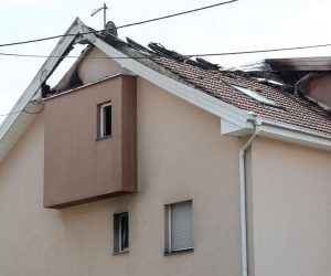 21.07.2019., Velika Gorica - Na pozaristu kuce u ulici Mate Lovraka u tijeku policijski ocevid. 
Photo: Robert Anic/PIXSELL
