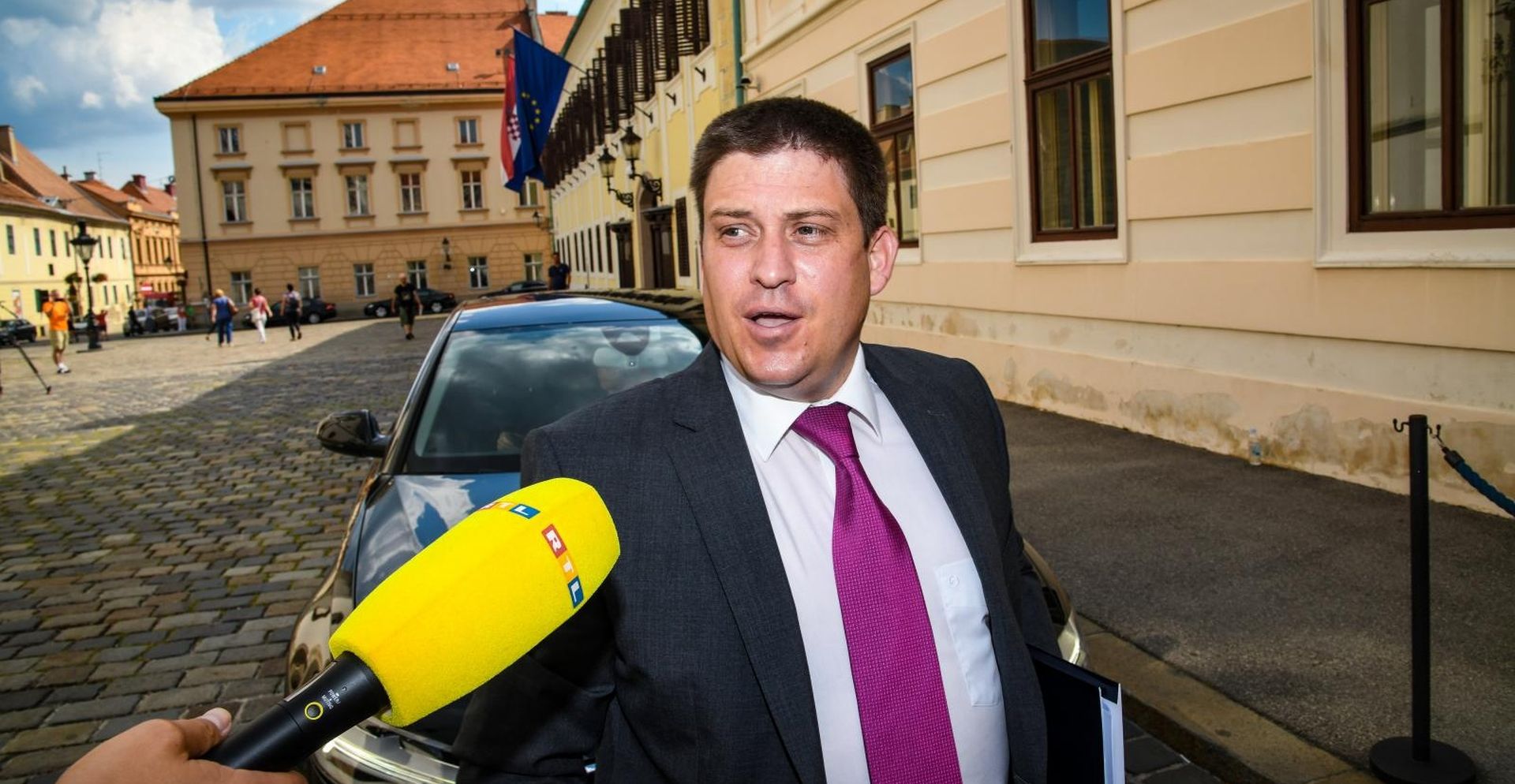 22.07.2019. Zagreb - Dolazak ministara u Vladu Republike Hrvatske. Ministar Oleg  Butkovic  Photo: Josip Regovic/PIXSELL
