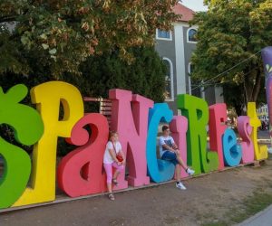 Varaždin: Boje, zvukovi i mirisi Špancirfesta oduševljavaju posjetitelje 22.08.2018., Varazdin - Boje, zvukovi i mirisi Spancirfesta odusevljavaju posjetitelje. 

Photo: Matija Habljak/PIXSELL