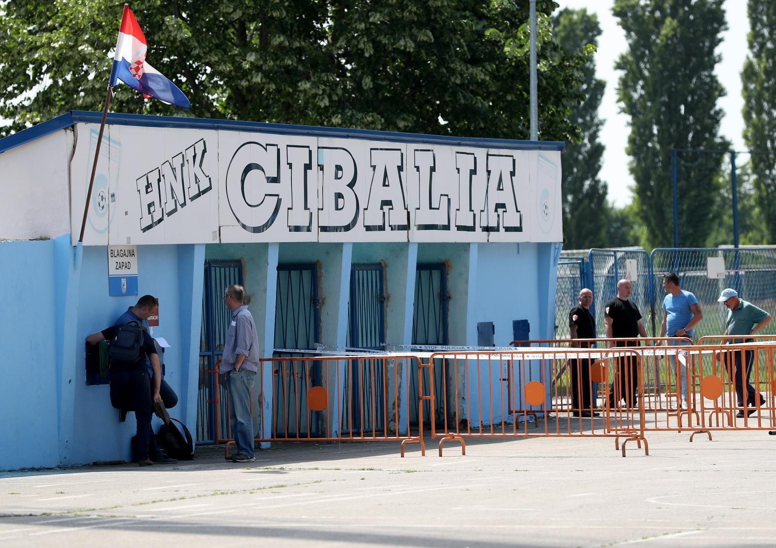 23.05.2018., Vinkovci - Jako policijsko osiguranje na stadionu HNK Cibalia i oko njega uoci finala Hrvatskog nogometnog kupa izmedju GNK Dinamo i HNK Hajduk.

Photo: Igor Kralj/PIXSELL