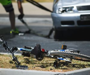29.06.2019., Zadar  - U subotu oko 11 sati u ulici Ante Starcevica dogodila se prometna nesreca u kojoj je teske ozljede zadobio biciklist koji je hitno prevezen na lijecenje u OB Zadar. Photo: Marko Dimic/PIXSELL