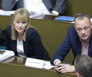 30.10.2017. Zagreb - Nastavak 4. sjednice Gradske skupstine Grada Zagreba. Bruna Esih, Zlatko Hasanbegovic. 
Photo: Luka Stanzl/PIXSELL