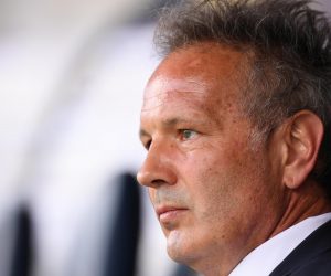 Serie A - Bologna v Napoli Soccer Football - Serie A - Bologna v Napoli - Stadio Renato Dall'Ara, Bologna, Italy - May 25, 2019  Bologna coach Sinisa Mihajlovic before the match   REUTERS/Alberto Lingria ALBERTO LINGRIA