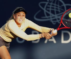 epa07752828 Donna Vekic of Croatia in action against Victoria Azarenka of Belarus during the Silicon Valley Classic tennis tournament at San Jose State University in San Jose, California, USA, 01 August 2019.  EPA/JOHN G. MABANGLO