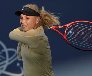epa07755676 Donna Vekic of Croatia in action against Aryna Sabalenka of Belarus during a women's semifinal match at the Silicon Valley Classic tennis tournament in San Jose, California, USA, 03 August 2019.  EPA/JOHN G. MABANGLO