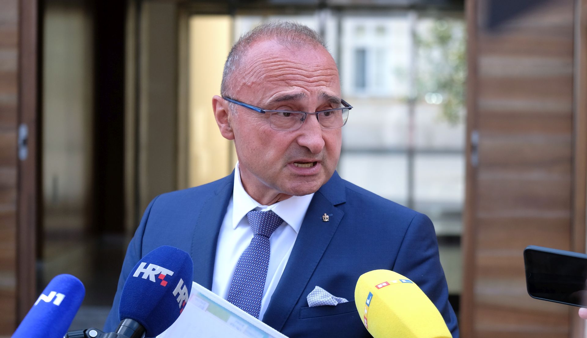 Zagreb, 27.08.2019. . Dolazak ministara na uži kabinet  Vlade.
Na fotografiji Goran Grlić Radman.
foto HINA/ Edvard ŠUŠAK/ es