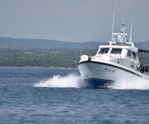 Šibenik: Ophodnja pomorske policije u šibenskom akvatoriju 04.07.2018., Sibenik - Ophodnja pomorske policije u sibenskom akvatoriju. 
Photo: Hrvoje Jelavic/PIXSELL