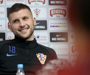 04.07.2018., Rusija, Soci- ochi - Konferencija za medije Hrvatske nogometne reprezentacije u kampu u Sociju u sklopu Svjetskog nogometnog prvenstva Rusija 2018. Ivan Perisic i Ante Rebic.
Photo: Igor Kralj/PIXSELL
