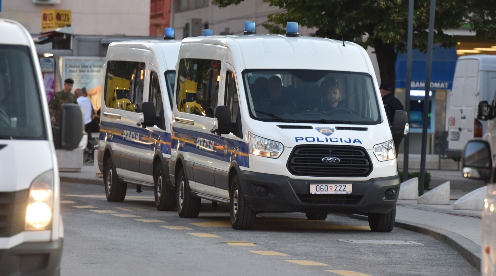 05.08.2019., Knin - Policija na gradskim ulicama prije pocetka sluzbenog programa obiljezavanja Dana pobjede i domovinske zahvalnosti te Dana hrvatskih branitelja. Photo: Hrvoje Jelavic/PIXSELL