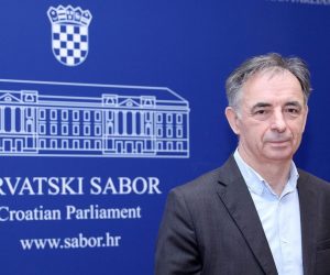 Zagreb: Milorad Pupova održao konferenciju za medije 08.02.2019., Zagreb - U Saboru je odrzana konferencija za medije Milorada Pupovca koji je govorio o dogadjanjima u Zadru. Photo: Patrik Macek/PIXSELL
