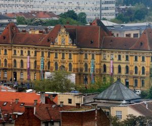 26.04.2011., Zagreb - Muzej za umjetnost i obrt te Skola primijenjene umjetnosti i dizajna na Trgu marsala Tita. 
Photo: Boris Scitar/PIXSELL