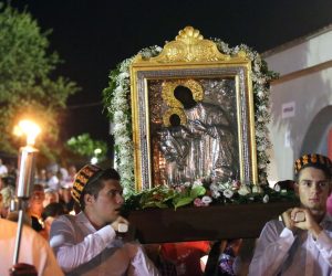 14.08.2019.,Vrpolje-Misa uocnica Velike Gospe u svetistu Gospe Vrpoljacke u Vrpolju koja se sluzi uoci Blagdana Velike Gospe.Misu je kao i procesiju predvodio generalni vikar,mons Marinko Mlakic pred prepunim svetistem.
Photo: Dusko Jaramaz/PIXSELL