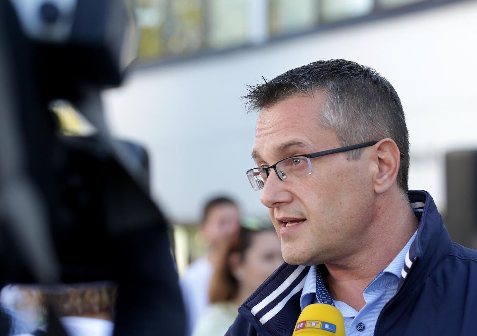 15.10.2017., Velika Gorica - Na Trgu Stjepana Radica odrzan je prosvjed protiv izgradnje asfaltne baze u neposrednoj blizini obiteljskih kuca i vodozastitnog podrucja u Donjoj Lomnici. Goran Beus Richembergh. 
 Photo: Zarko Basic/PIXSELL