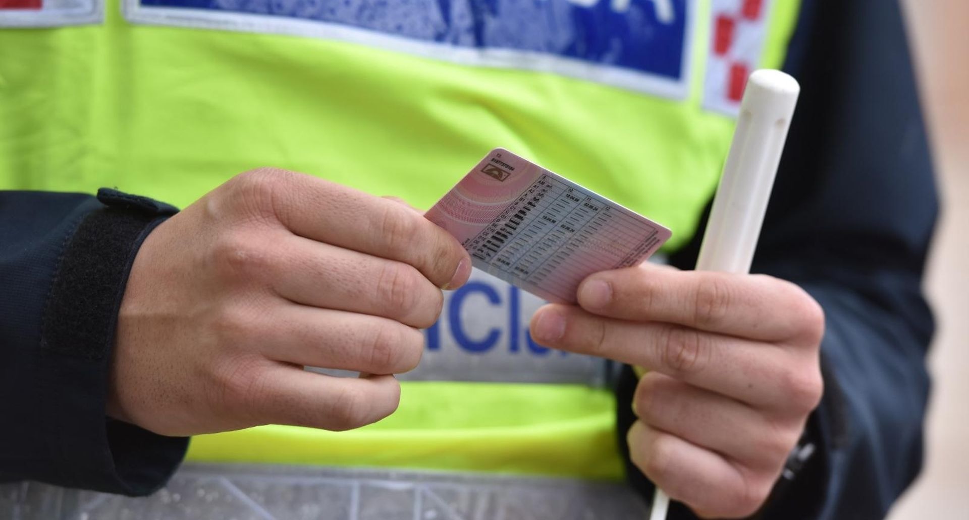 19.04.2018., Sibenik -
Policijska kontrola vozila
Photo: Hrvoje Jelavic/PIXSELL