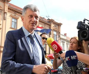 21.08.2019., Zagreb - Nakon ljetne stanke u Banskim dvorima odrzana je sjednica uzeg kabineta Vlade RH. Milan Kujundzic, ministar zdravstva Photo: Patrik Macek/PIXSELL