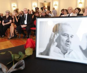 21.08.2019., Zagreb - U Hrvatskom novinarskom drustvu odrzana je komemoracija za preminulog urednika i novinara Denisa Kuljisa.  Photo: Robert Anic/PIXSELL