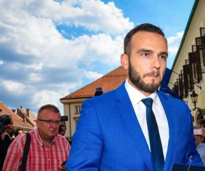 22.07.2019. Zagreb - Dolazak ministara u Vladu Republike Hrvatske. Ministar Josip Aladrovic   Photo: Josip Regovic/PIXSELL