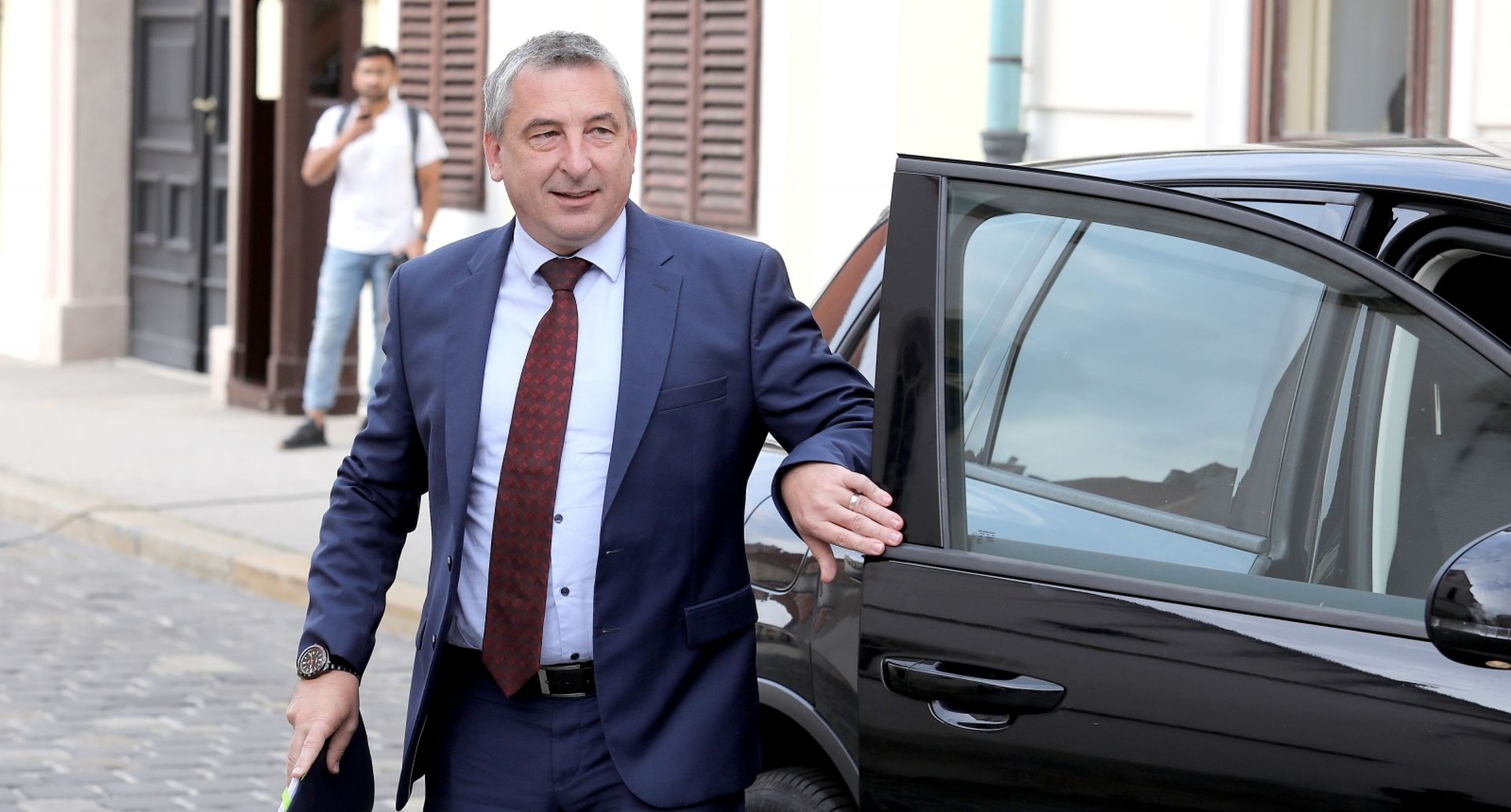 22.08.2019., Zagreb - Dolazak ministara u Banske dvore. Na svojoj 174. sjednici Vlada RH je, uz ostalo, raspravljala o prijedlogu kandidata Republike Hrvatske za clana Europske komisije, u mandatnom razdoblju od 2019. do 2024. godine. Potpredsjednik Vlade i ministar graditeljstva i prostornoga uredjenja Predrag Stromar.
Photo: Patrik Macek/PIXSELL