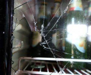 22.08.2019., Uzdolje - U restoranu Petko u Uzdolju napadnuti su ljudi koji su gledali utakmicu play offa Lige prvaka izmedju Young Boysa i Crvene zvezde. Photo: Dusko Jaramaz/PIXSELL