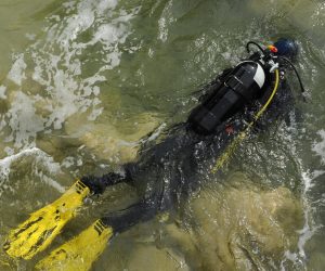 31.05.2014., Slapovi Krke - 
U Nacionalnom parku Krka svecano je potpisan ugovor za Bijelu zastavu. Svecanosti su prisustvovali Henrik Offstad veleposlanika Norveske u Republici Hrvatskoj, Asifa Sahote predstavnik WhiteFlag Norway i Prince Albert II Fondacije, Kristijan Kike Curavic, ravnatelj NP Krka Tonci Restovic i Cemil Guzelce. Program je vodila glumica Doris Pincic.
Photo: Hrvoje Jelavic/PIXSELL