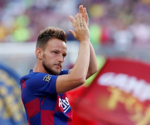 Joan Gamper Trophy - Barcelona v Arsenal Soccer Football - Joan Gamper Trophy - Barcelona v Arsenal - Camp Nou, Barcelona, Spain - August 4, 2019   Barcelona's Ivan Rakitic before the match   REUTERS/Albert Gea ALBERT GEA