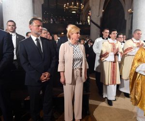 25.06.2019., Zagreb - U crkvi svetog Marka odrzana je sveta misa za Domovinu povodom Dana drzavnosti. Predsjednik Vlade RH Andrej Plenkovic, predsjednik Sabora Gordan Jandrokovic, predsjednica RH Kolinda Grabar Kitarovic, nadbiskup Josip Bozanic
Photo: Marko Lukunic/PIXSELL