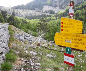 Dubrovnik, 1.9.2019. - Planina Orjen, najviša jadranska planina kojoj zbog vrhova u oblacima odlično pristaje metafora „jadranski Olimp“, nestala je iz hrvatske javnosti premda je gotovo cijelo dvadeseto stoljeće bila matična planina dubrovačkih planinara. Na fotografiji Orjen premrežen dobro označenim planinarskim stazama.
foto HINA/ Ivo LUČIĆ/ ml