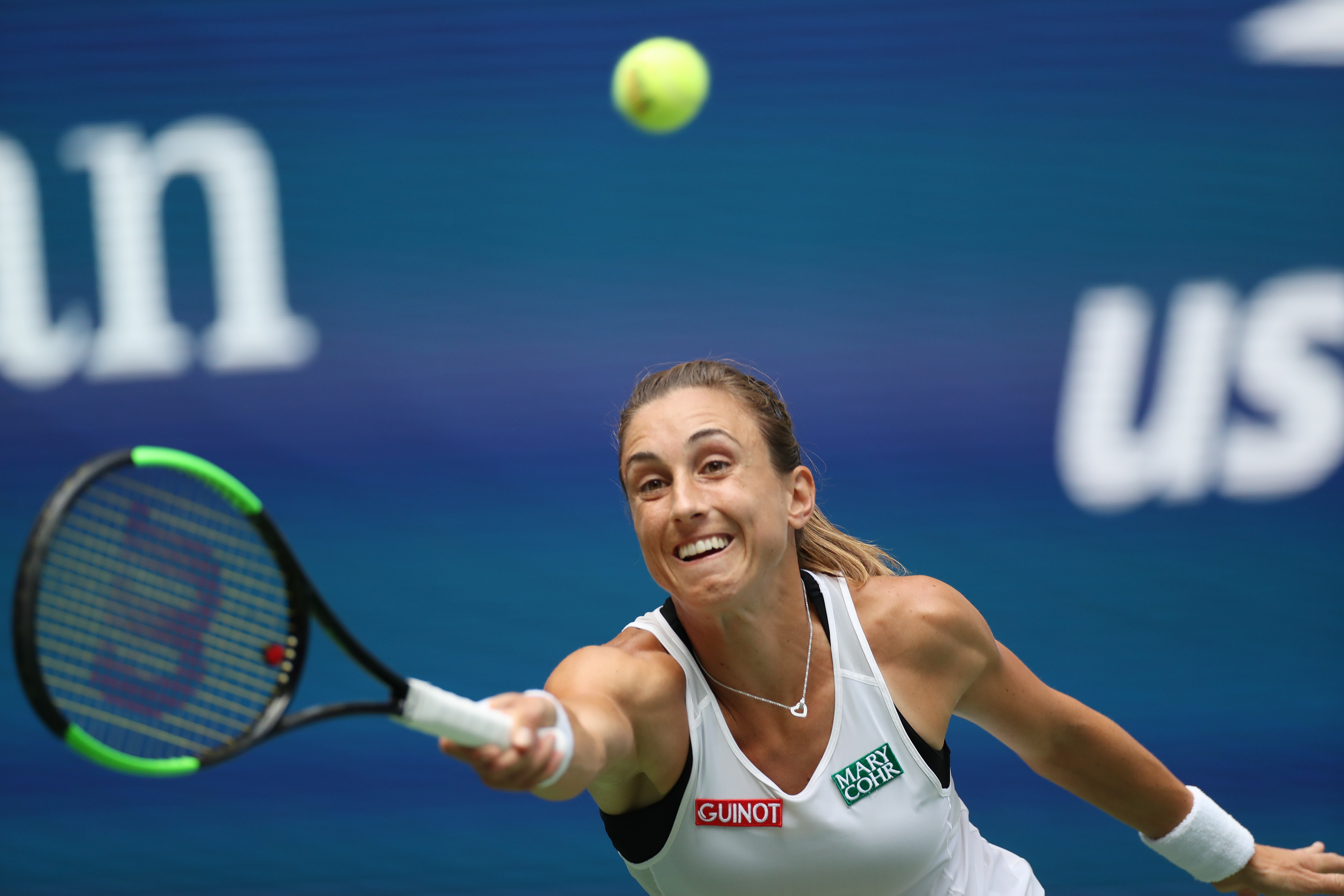epa07811300 Petra Martic of Croatia hits a return to Serena Williams of the US during their match on the seventh day of the US Open Tennis Championships the USTA National Tennis Center in Flushing Meadows, New York, USA, 01 September 2019. The US Open runs from 26 August through 08 September.  EPA/DANIEL MURPHY