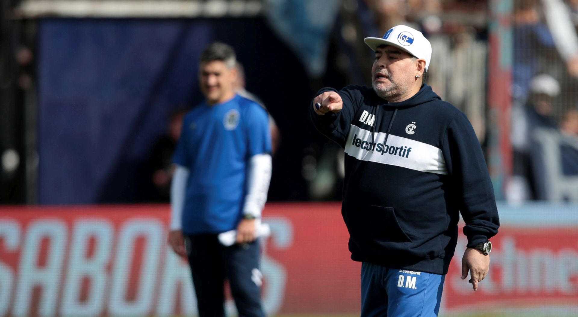epa07828558 Diego Armando Maradona directs his first training session with Gimnasia y Esgrima La Plata, in an open-door event for club members, at the Juan Carmelo Zerillo Stadium of La Plata, Argentina, 08 September 2019.  EPA/Demian Alday