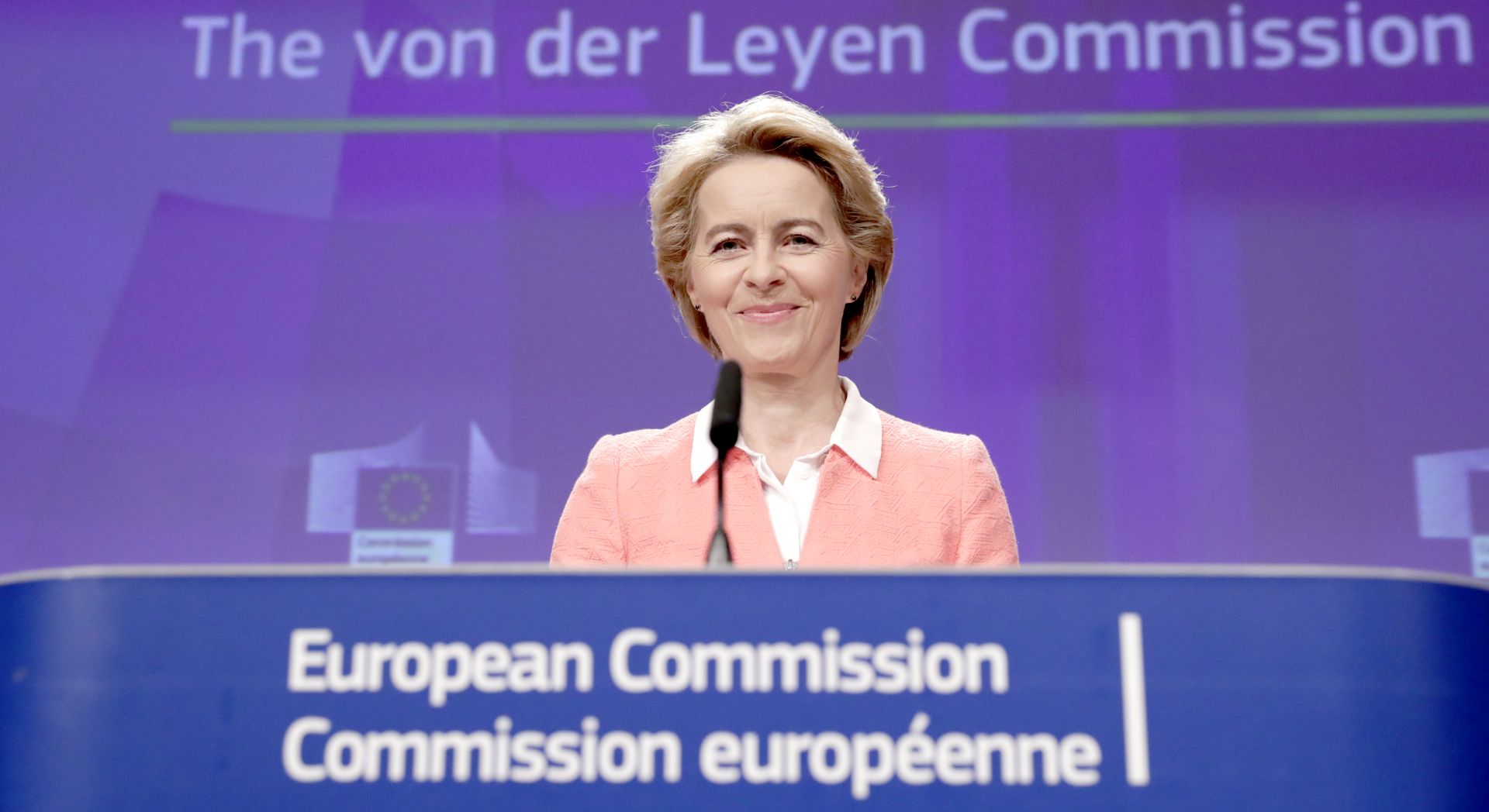 epa07832033 European Commission President-elect Ursula von der Leyen holds a press conference announcing her future team, at the European Commission in Brussels, Belgium, 10 September 2019. Von der Leyen, who will assume office on 01 November 2019, made public the assignments of all the portfolios to the Commissioners-designate (2019-2024).  EPA/OLIVIER HOSLET