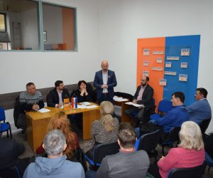 Zagreb, 29.09.2019 -  Hrvatski laburisti odluèili su u nedjelju da æe na predsjednièkim izborima podrati Zorana Milanoviæa jer on "zna to èini, a ono to æe uèiniti bit æe u najboljem interesu Hrvatske i Hrvata".
foto HINA/ Hrvatski laburisti- Stranka rada/ ik