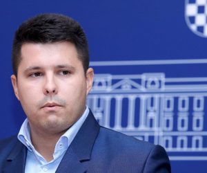 03.09.2019., Zagreb - Na konferenciji za medije odrzanoj u Saboru zastupnici Marin Skibola, Ante Pranic i Tomislav Panenic predstavili su svoj novi klub zastupnika.  
Photo: Patrik Macek/PIXSELL