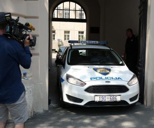 06.07.2019., Zagreb - Dolazak i odlazak osumnjicenih i njihovih odvjetnika u velikoj policijskoj akciji na ispitivanje u USKOK. 
Photo: Goran Stanzl/PIXSELL