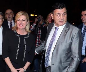 Zagreb: Predsjednica na obilježavanju 40. obljetnice djelovanja Autokluba Siget 06.11.2018.., Zagreb - Predsjednica Republike Kolinda Grabar-Kitarovic nazocila je obiljezavanju 40. obljetnice djelovanja Autokluba Siget. Kolinda Grabar-Kitarovic, Damir Skaro, Miroslav Ciro Blazevic. 
Photo: Goran Stanzl/PIXSELL