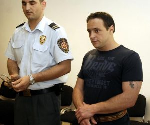 11.5.2009., Split - Presuda Jaksi Cvitanovicu Cviku koji je dobio osam jeseci zatvora i Ivici Zulimu koji je dobio kaznu od 6 mjeseci zatvora zbog prijetnji Petri Gugic, svjedokinji protiv Cvikove skupine os 16 optuzenika.
Photo: Nino Strmotic/Vecernji list