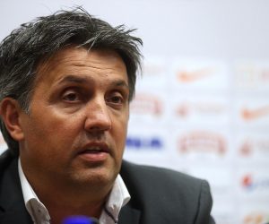 09.09.2014., Zagreb - Konferencija za medije HNS-a nakon sjednice izvrsnog odbora na kojoj je Niko Kovac smijenjen s mjesta izbornika. Tehnicki direktor reprezentacije Romeo Jozak, predsjednik HNS-a Davor Suker i glasnogovornik HNS-a Tomislav Pacak. 
Photo: Goran Stanzl/PIXSELL