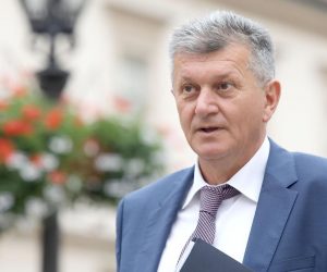 11.09.2019., Zagreb - Ministri dolaze u Banske dvore ne sjednicu uzeg kabineta Vlade RH. Milan Kujundzic 
Photo: Patrik Macek/PIXSELL