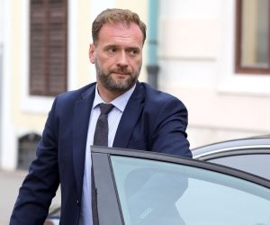11.09.2019., Zagreb - Ministri dolaze u Banske dvore ne sjednicu uzeg kabineta Vlade RH. Mario Banozic 
Photo: Patrik Macek/PIXSELL