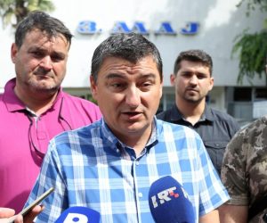 14.06.2018. Rijeka - Izjave za medije nakon skupa radnika radnickog vijeca brodogradilista 3 Maj na kojem radnici ocekuju odgovore Uprave i vlasnika oko stanja u drustvu i sudbini brodogradilista. Juraj Soljic 
Photo: Nel Pavletic/PIXSELL