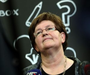 21.12.2017., Zagreb - U prostorijama Konzumove Akademije odrzan sastanak Izvanredne uprave Agrokora i novoosnovane Udruge dobavljaca Agrokora. Nakon sastanka medijima su se obratili Marica Vidakovic, prokuristica Krasa i zvanredni povjerenik Ante Ramljak. Marica Vidakovic. 
Photo: Robert Anic/PIXSELL