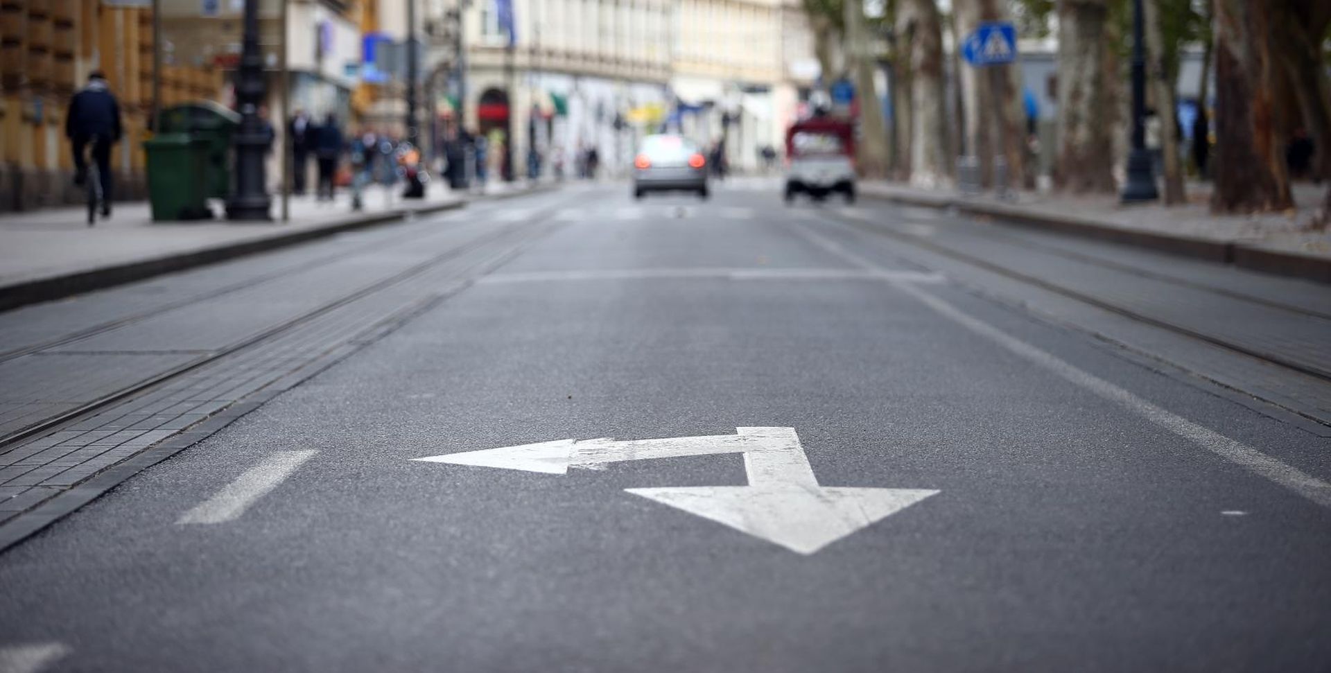 22.09.2017., Zagreb - Povodom obiljezavanja Europskog dana bez automobila, od 8:00 h uspostavljena je posebna regulacija prometa u centru grada. Promet je zatvoren u sredisnjoj zoni Grada zagreba omedjen ulicama: Trg bana J. Jelacica - Jurisiceva - Palmoticeva - Boskoviceva - Andrije Hebranga - Gunduliceva - Ilica - Mesnicka - Demetrova - Ilirski trg - Radiceva - Trg bana J. Jelacica, osim za interventna vozila (Hitna pomoc, vatrogasci, policija), komunalna vozila, vozila osoba sa invaliditetom koja imaju prebivaliste u navedenoj zoni, vozila JGP-a i taxi. Photo: Slavko Midzor/PIXSELL