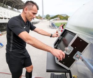 22.09.2019., stadion Kranjceviceva, Zagreb - Juniorsko nogometno prvenstvo hrvatske: NK Rudes - HNK Hajduk. Prvi put u Hrvatskoj na sluzbenoj utakmici koristena je VAR tehnologija. Sudac Ivan Bebek.
Photo: Igor Kralj/PIXSELL