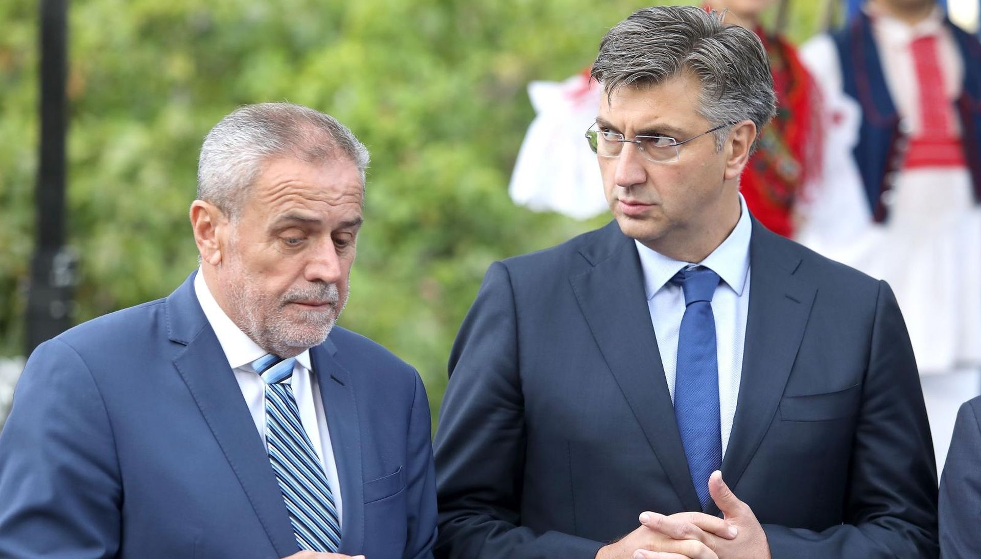 23.09.2019., Zagreb - Gradonacelnik Milan Bandic i premijer Andrej Plenkovic imali su vremena porazgovarati na svecanosti pocetka radova na spomeniku Domovini.
Photo: Patrik Macek/PIXSELL