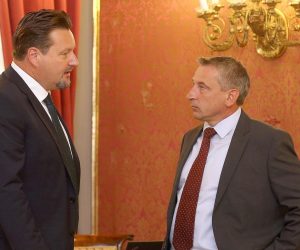 24.08.2017., Zagreb - Sjednica Vlade Republike Hrvatske. Lovro Kuscevic, Predrag Stromar. 
Photo: Goran Stanzl/PIXSELL