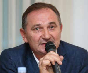 24.09.2019., hotel Dubrovnik, Zagreb - Europska konfederacija sindikata (ETUC) i njene hrvatske clanice Savez samostalnih sindikata Hrvatske (SSSH) i Nezavisni hrvatski sindikati (NHS), organiziraju konferenciju za novinare na temu: Mirovinska reforma u Hrvatskoj i Europi - Sindikalni zahtjevi za ukljucive, ucinkovite i adekvatne mirovine za sve, te ETUC-ova podrska inicijativi 67 je previse. Mladen Novosel
Photo: Luka Stanzl/PIXSELL