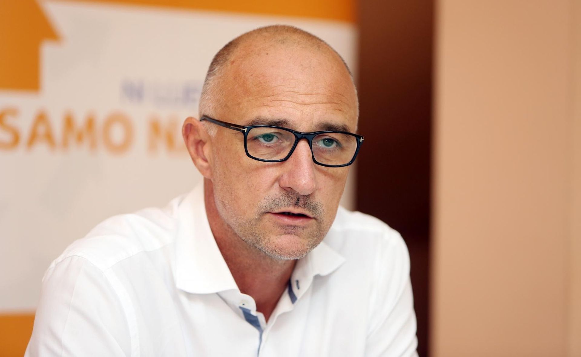 25.08.2019., Karlovac - Konferencija za medije Hrvatske narodne stranke – liberalnih demokrata  predsjednik HNS-a Ivan Vrdoljak te predsjednik Kluba zastupnika HNS-a i clan Predsjednistva HNS-a Milorad Batinic iznjeli su zakljucke sjednice Predsjednistva HNS-a.
Photo: Kristina Stedul Fabac/PIXSELL
