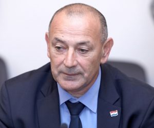 25.09.2019., Zagreb -  u Saboru je odrzana 17. sjednica Odbora za ratne veterane, na kojoj je raspravljano o prijedlogu zakona o izmjenama Zakona o hrvatskim braniteljima iz Domovinskog rata. Tomo Medved

Photo: Patrik Macek/PIXSELL