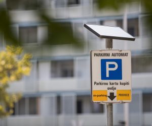 26.08.2019., Zagreb - Novopostavljeni parkirni automat Zagrebparkinga na krizanju Ulica Brune Busica i Vojina Bakica u zagrebackom naselju Sredisce. Photo: Davor Puklavec/PIXSELL