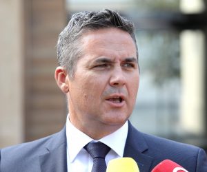 30.08.2019., Zagreb - U Banskim dvorima odrzan je izvanredni sastanak predsjednika Vlade RH Plenkovica s malim dobavljacima Agrokora. Marin Pucar Photo: Patrik Macek/PIXSELL