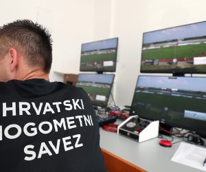 31.08.2019., Zagreb - Edukacija pomocnih video sudaca (VAR) na prijateljskoj utakmica mladjih selekcija HNK Gorica i NK Hrvatski dragovoljac na Stadionu Gorica. 
Photo: Goran Stanzl/PIXSELL